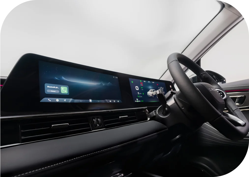 Rear control & entertainment screen